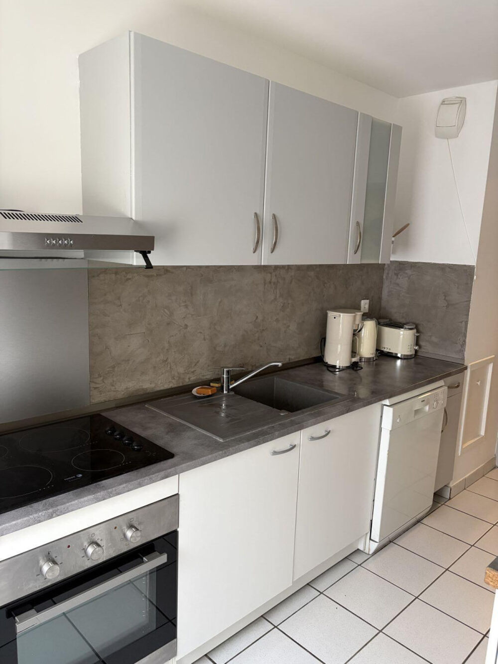 Location Appartement T3 meublé 67m² rénové Wilson/République Balcon/Box Lyon 6