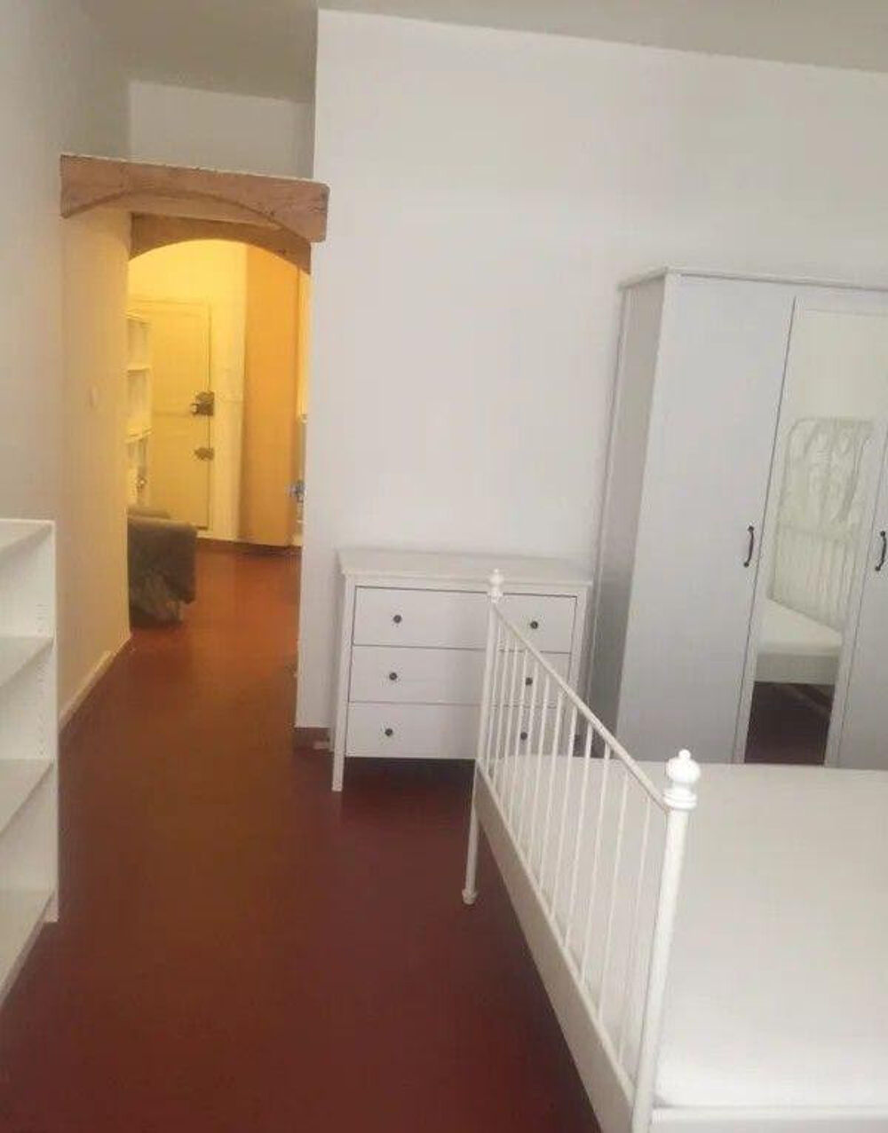 Location Appartement Beau T1 meublé centre historique Aix-en-provence