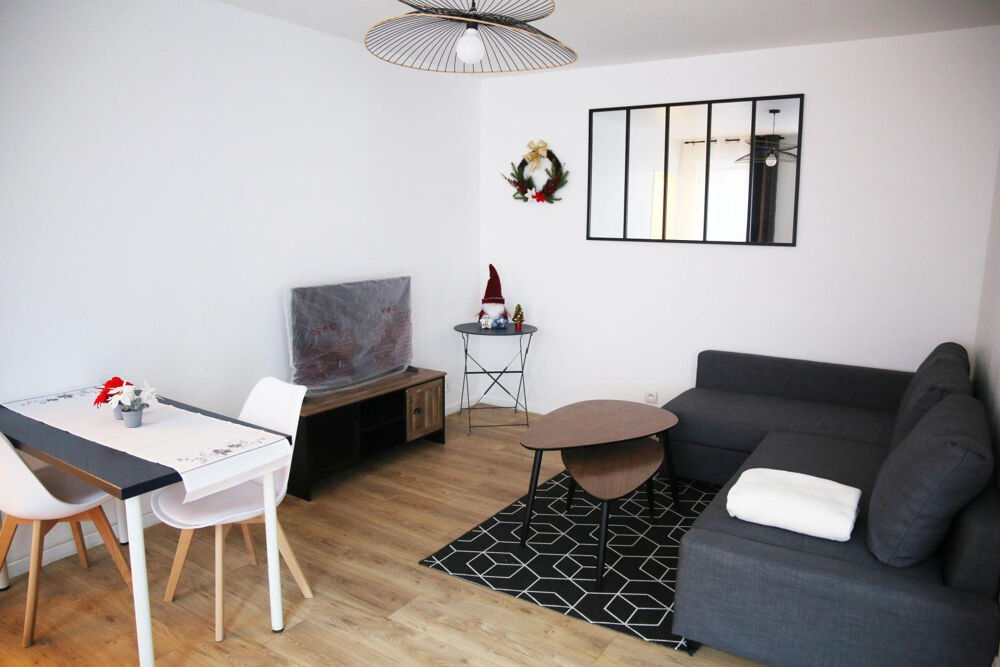 Location Appartement Beau T2 avec extérieur au calme Lille