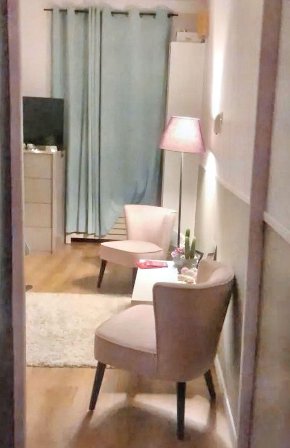 Location Appartement Joli studio, calme et bien entrentenu Paris 17