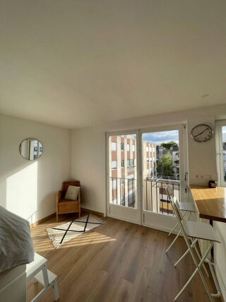  Appartement à louer 1 pièce 27 m²
