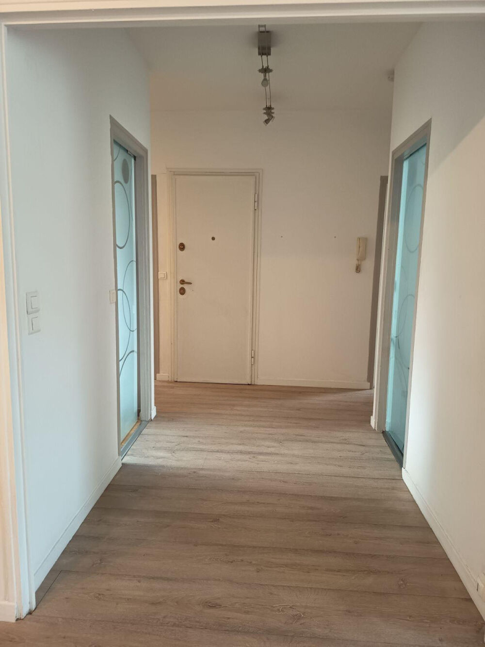 Location Appartement Grand Appartement F4 proche centre-ville Reims