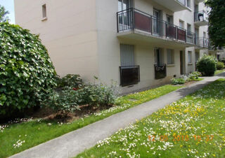  Appartement à louer 2 pièces 33 m²