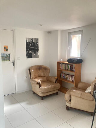  Appartement à louer 1 pièce 12 m²