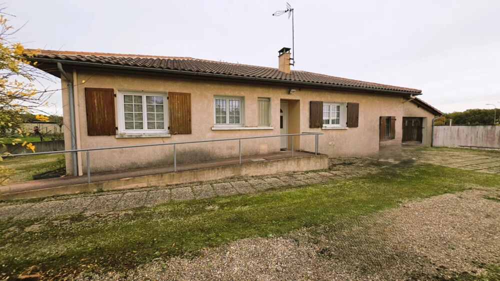 Vente Maison Maison de plain-pied avec grand terrain Garat