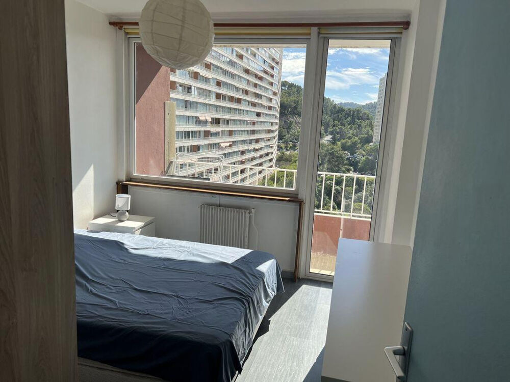 Location Appartement Beau T2 meublé et rénové 39m² Marseille 9