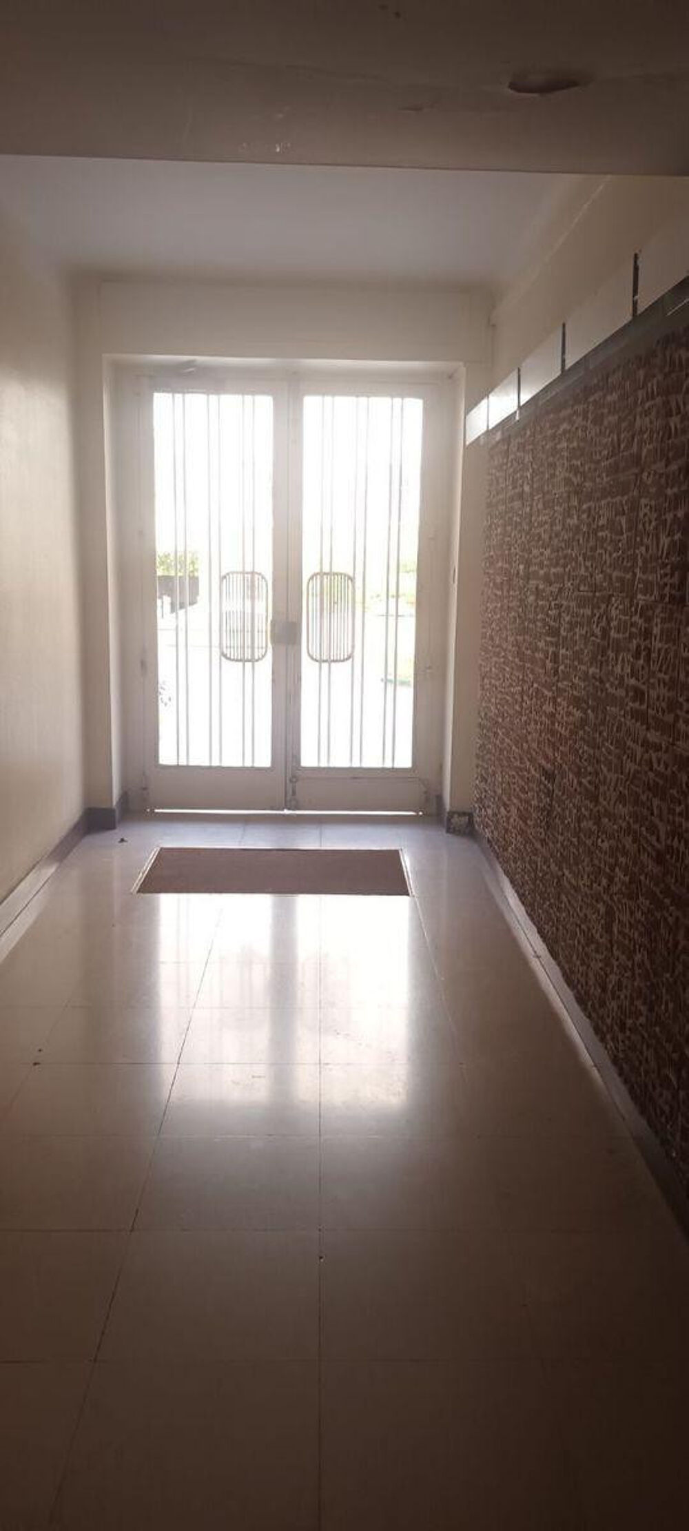Location Appartement Beau studio meublé 13m² à Saint Giniez Marseille 8