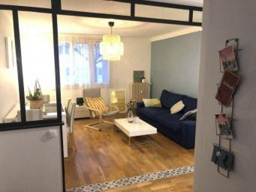 Location Appartement 2 CHAMBRES DANS APPARTEMENT RÉNOVÉ Rennes