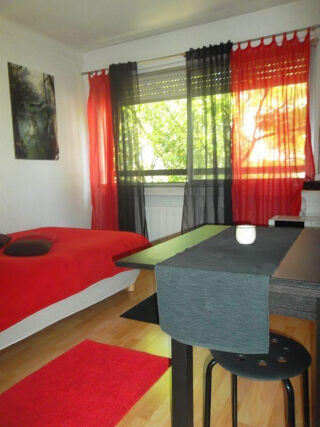  Appartement à louer 1 pièce 20 m²