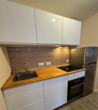  Appartement à louer 2 pièces 37 m²