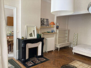  Appartement à louer 2 pièces 42 m²