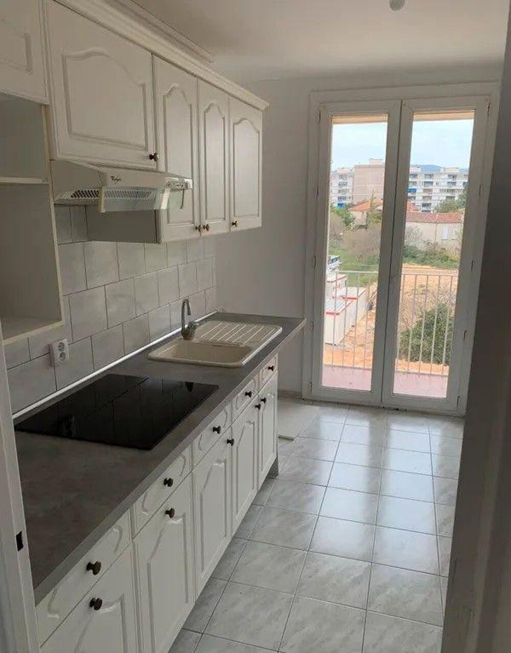 Location Appartement Beau 3P 64m² avec balcon Marseille 12