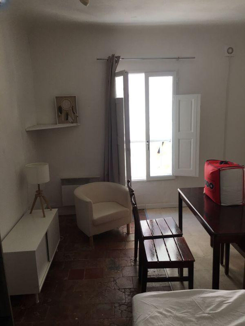 Location Appartement Location Studio Meublé 35 M2 Aix-en-provence