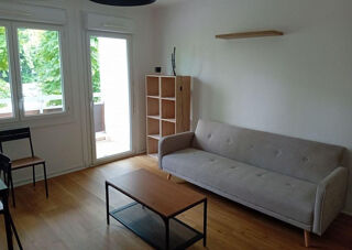 Appartement à louer 3 pièces 55 m²