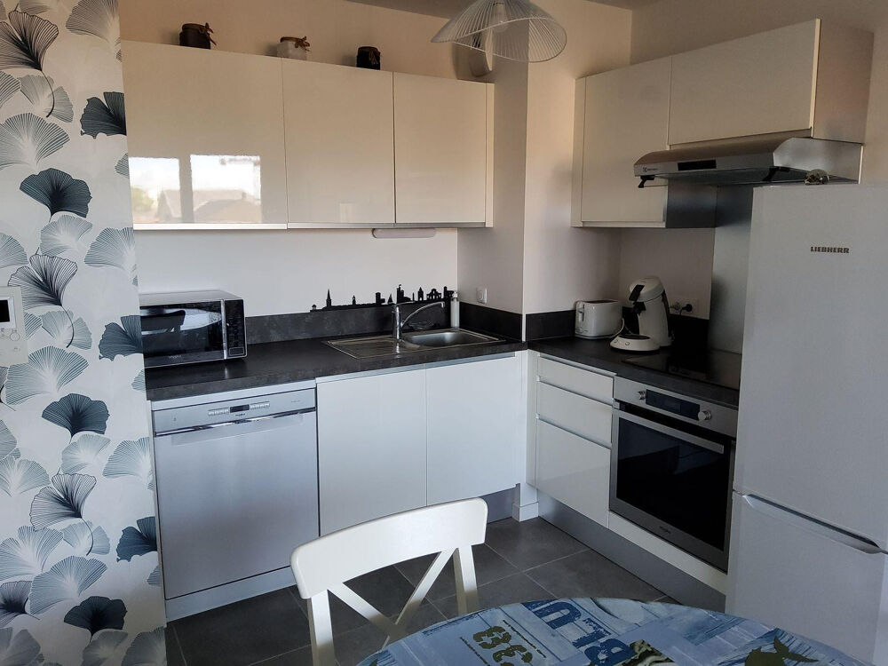 Location Appartement Très beau 2 pièces dans résidence de 2022 La rochelle