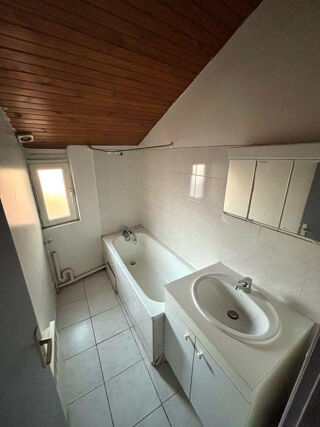  Appartement à louer 2 pièces 31 m²