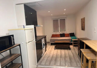  Appartement à louer 3 pièces 70 m²