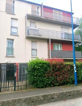  Appartement à louer 2 pièces 45 m²