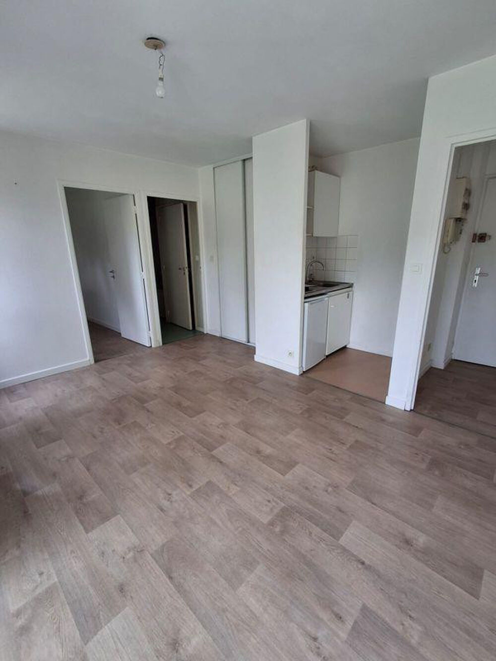 Location Appartement 2 pièces - 30m2 - Récent - Calme - Parking Rennes