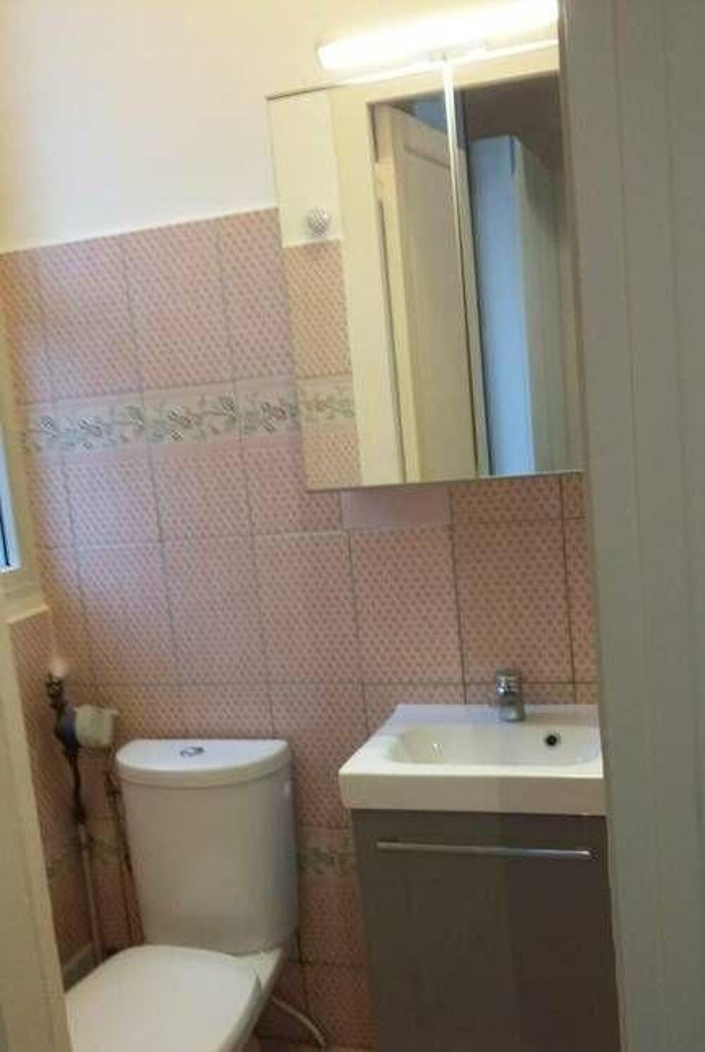 Location Appartement Superbe studio meublé 20 m² à Villejuif Villejuif