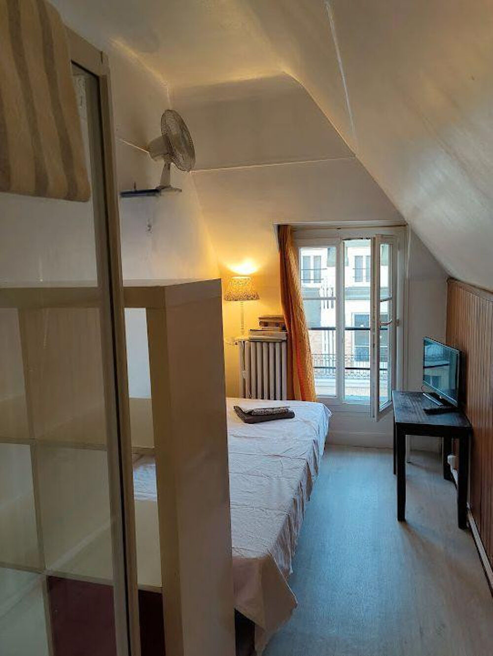 Location Appartement Location Studio 75016 Face à la Tour Eiffel (590) Paris 16