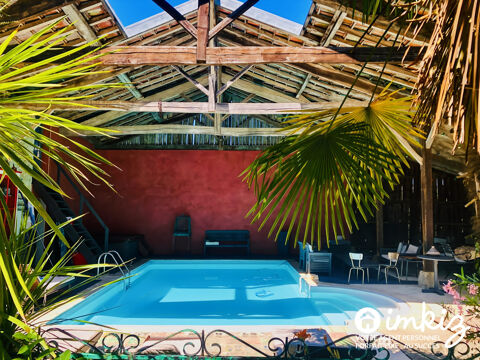   Ferme r�nov�e 355 m� piscine et d�pendances Maison - 11 pi�ce(s) - 355 m�