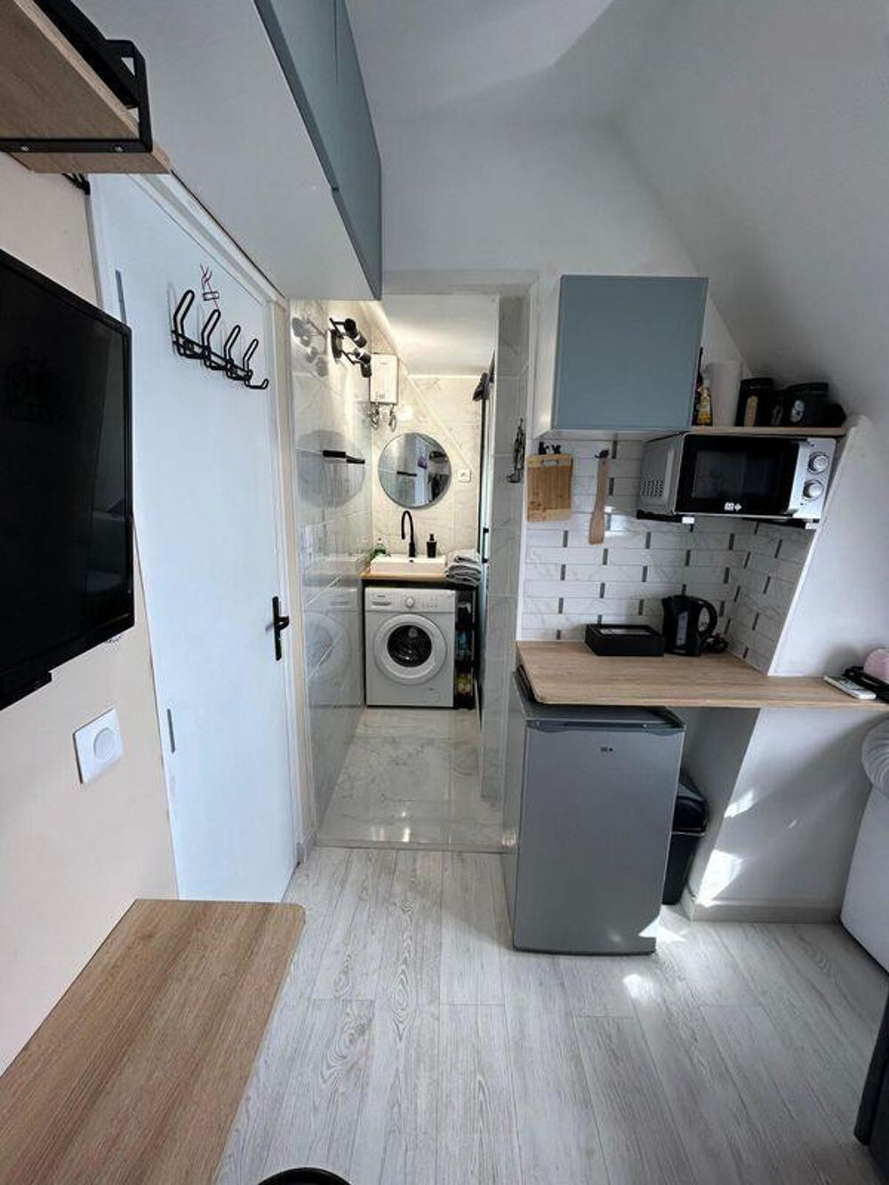 Location Appartement Studette à louer – Paris 15e (Métro Convention) Paris 15