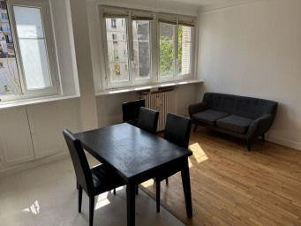 Location Appartement Beau 2P meublé lumineux de 39 m² Paris 15
