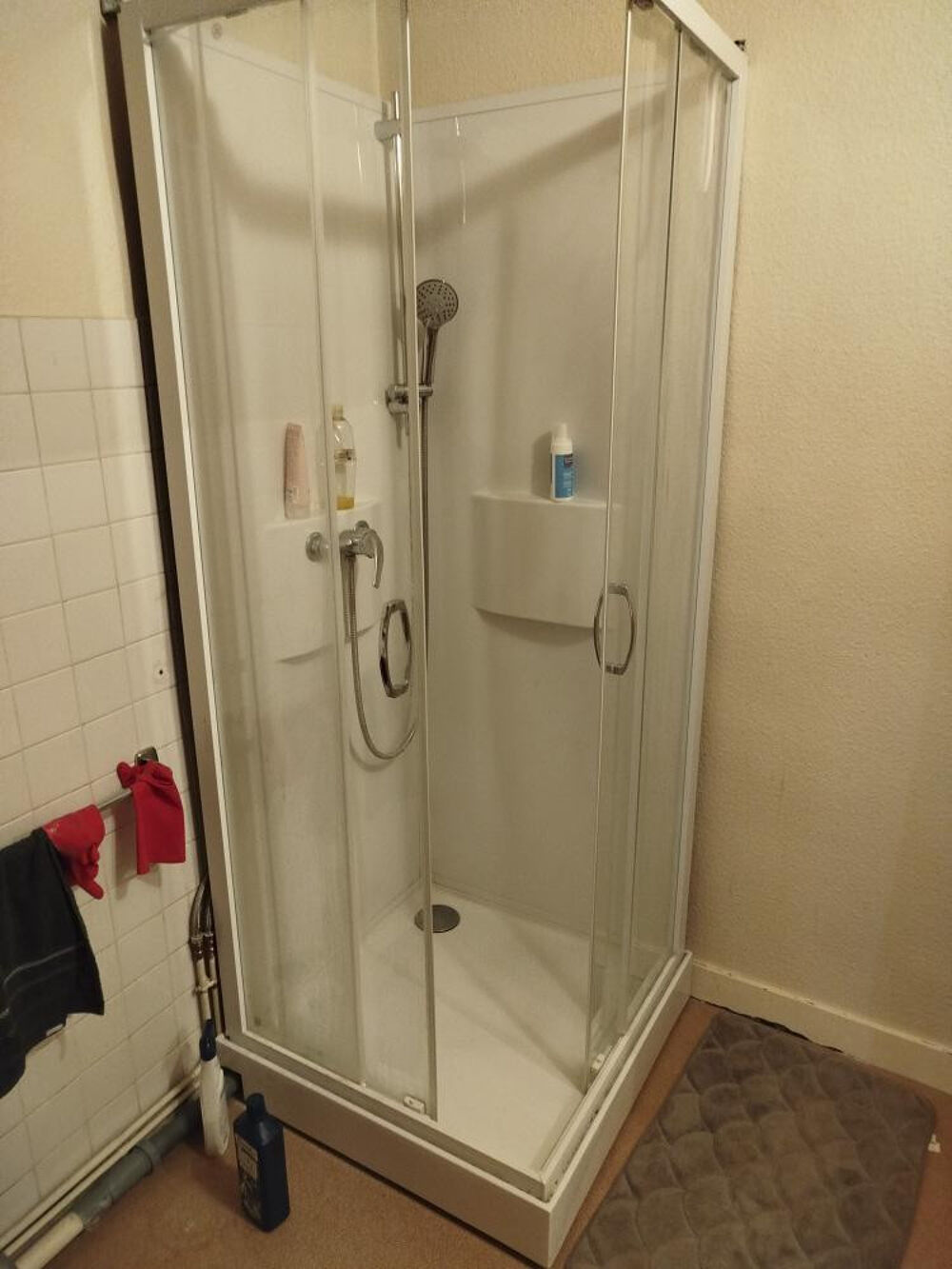Location Appartement Meublé de 2 pièces dans immeuble très calme Besançon