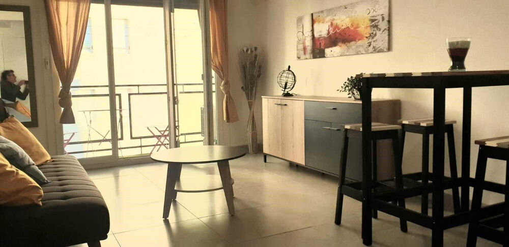 Location Appartement Superbe 3P meublé 54m² face au Parc Marseille 8