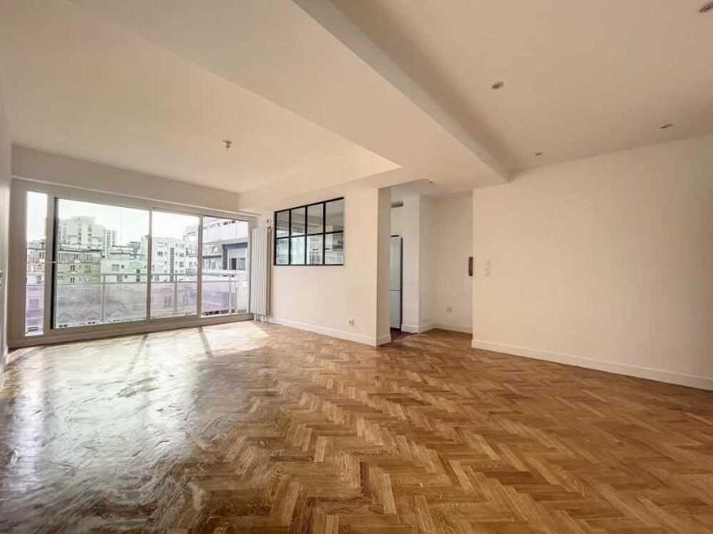 Location Appartement T2 dans un immeuble de standing à Paris 15ème Paris 15