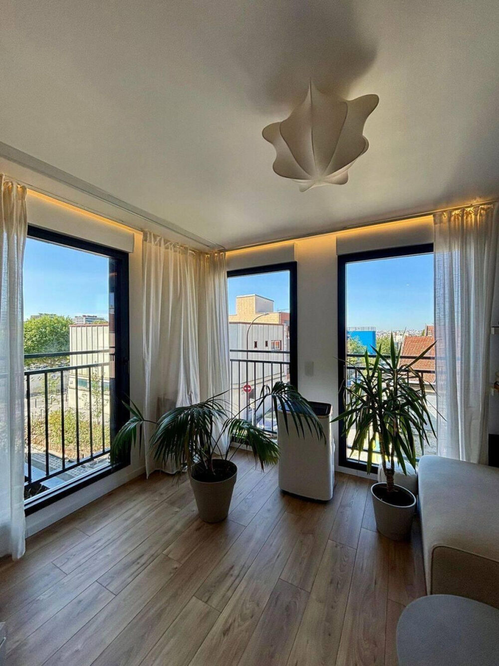 Location Appartement Beau 2P 42m² meublé très lumineux Montreuil