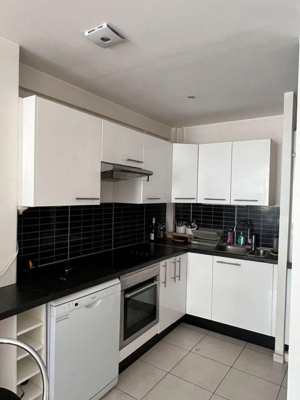 Location Appartement Location studio 28m2 Nation Paris 11