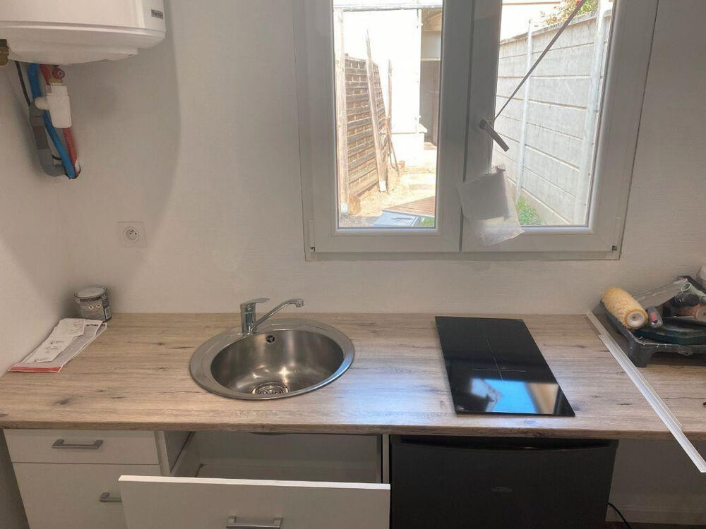 Beau studio 22m² refait à neuf