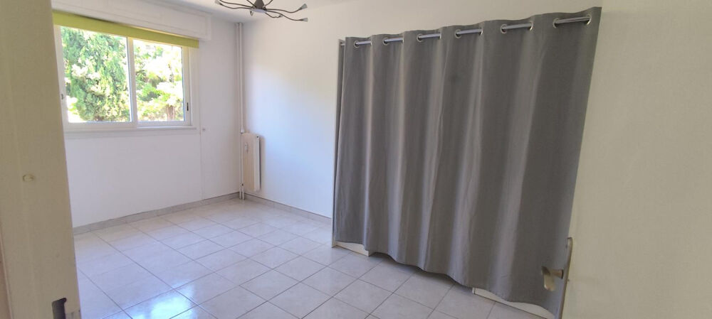 Location Appartement 3 pièces au calme avec parking La trinité