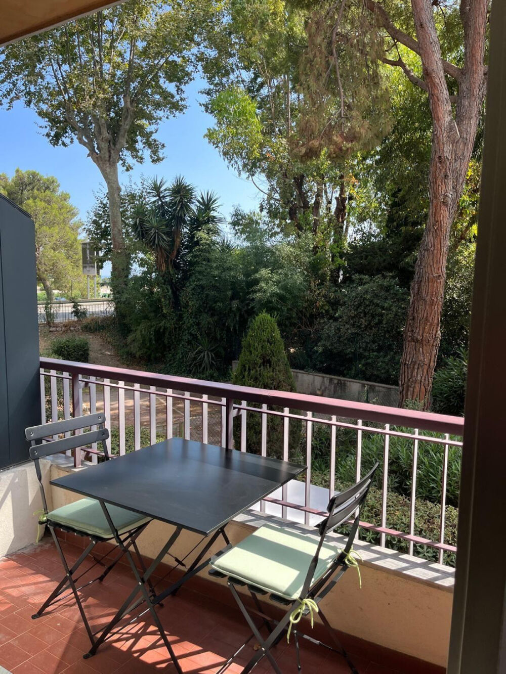 Location Appartement Superbe studio proche gare et plages Cagnes-sur-mer