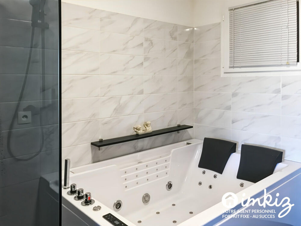 � vendre  Maison Mimet (13105)