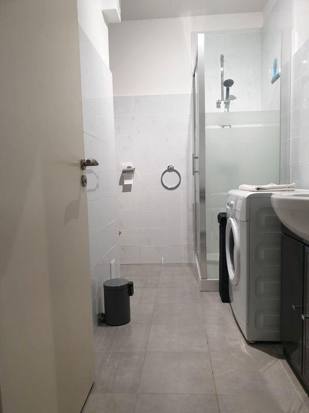 Location Appartement Studio 28m² proche facultés Aix-en-provence