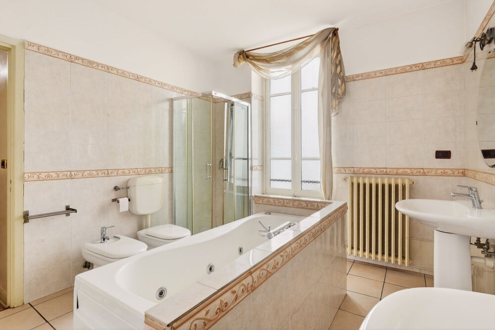 à vendre  Appartement Nice (06000)