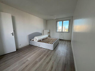  Appartement à louer 4 pièces 67 m²