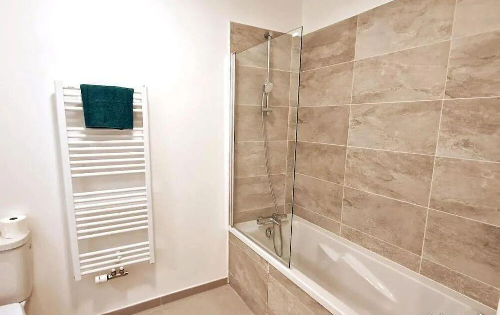 Location Appartement Beau studio 26m² Neuf Meublé à Clamart Clamart