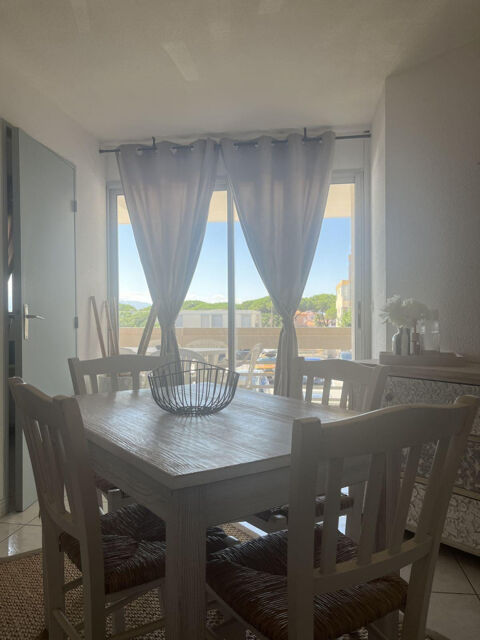   T3 résidence avec piscine et terrasse. Appartement - 3 pièce(s) - 36 m²