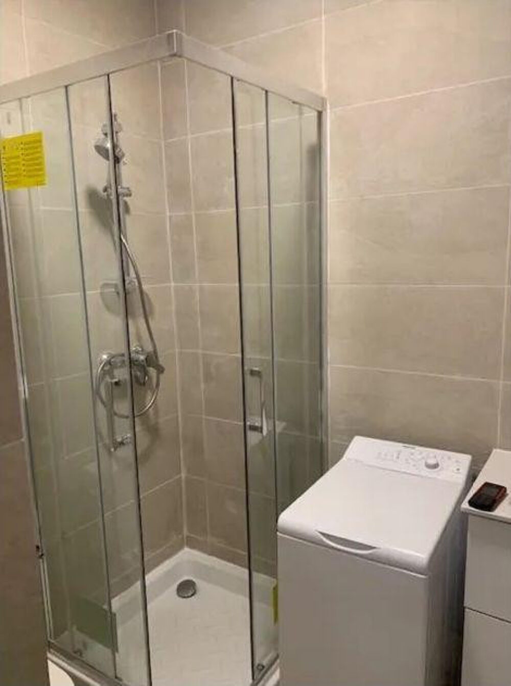 Location Appartement Beau studio 23m² meublé et rénové 650 CC Marseille 5
