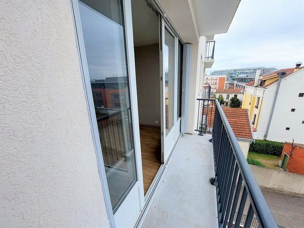Location Appartement Appartement 2 pièces Nanterre balcon parking cave Nanterre