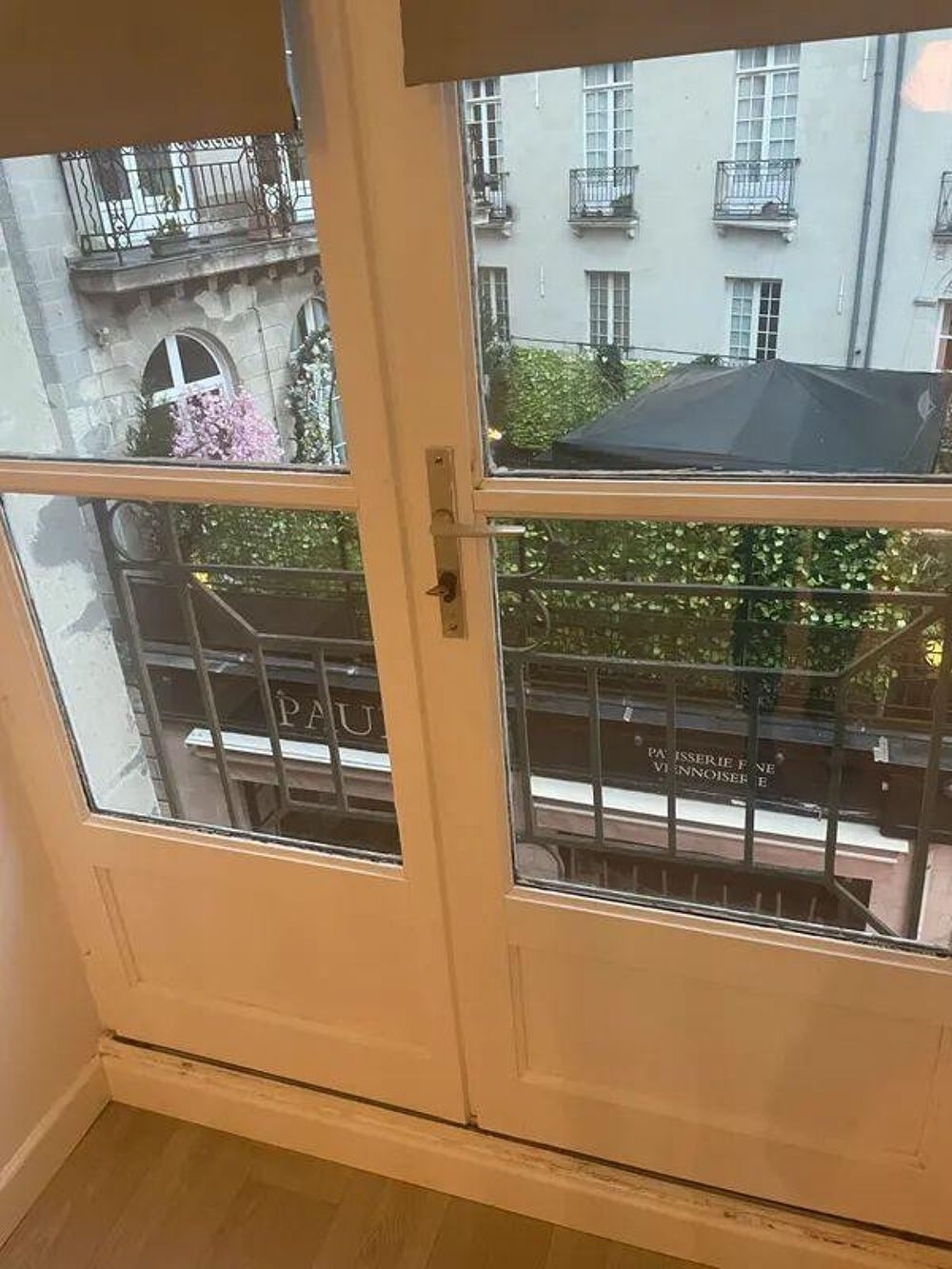 Location Appartement Beau studio 24m² à 50m de la Place Royale Nantes