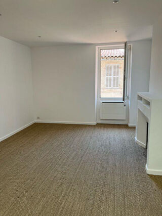  Appartement à louer 2 pièces 48 m²