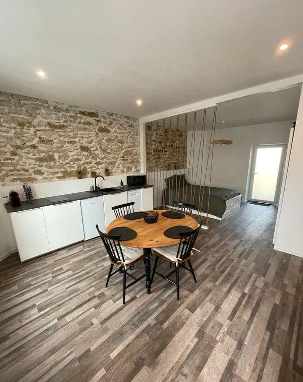 Location Appartement Beau studio meublé 31m2 à Canclaux - Nantes Nantes