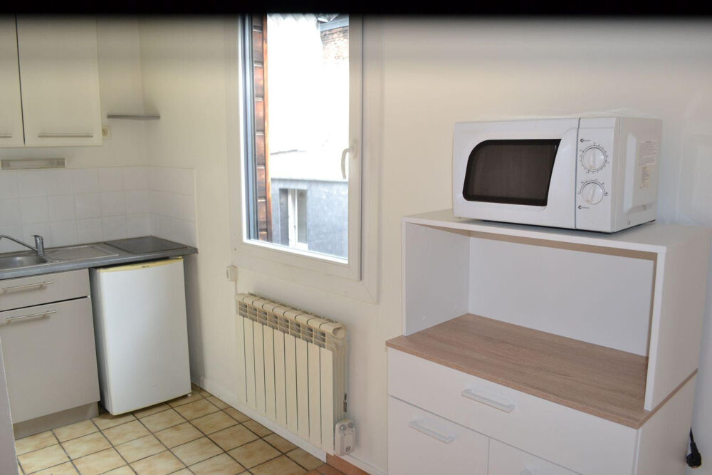 Location Appartement Studio très calme proche de tout commerce et école Rouen