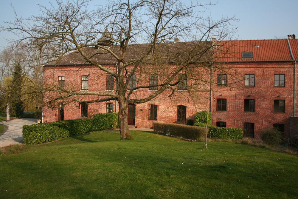 Maison au calme ,lumineuse avec jardin