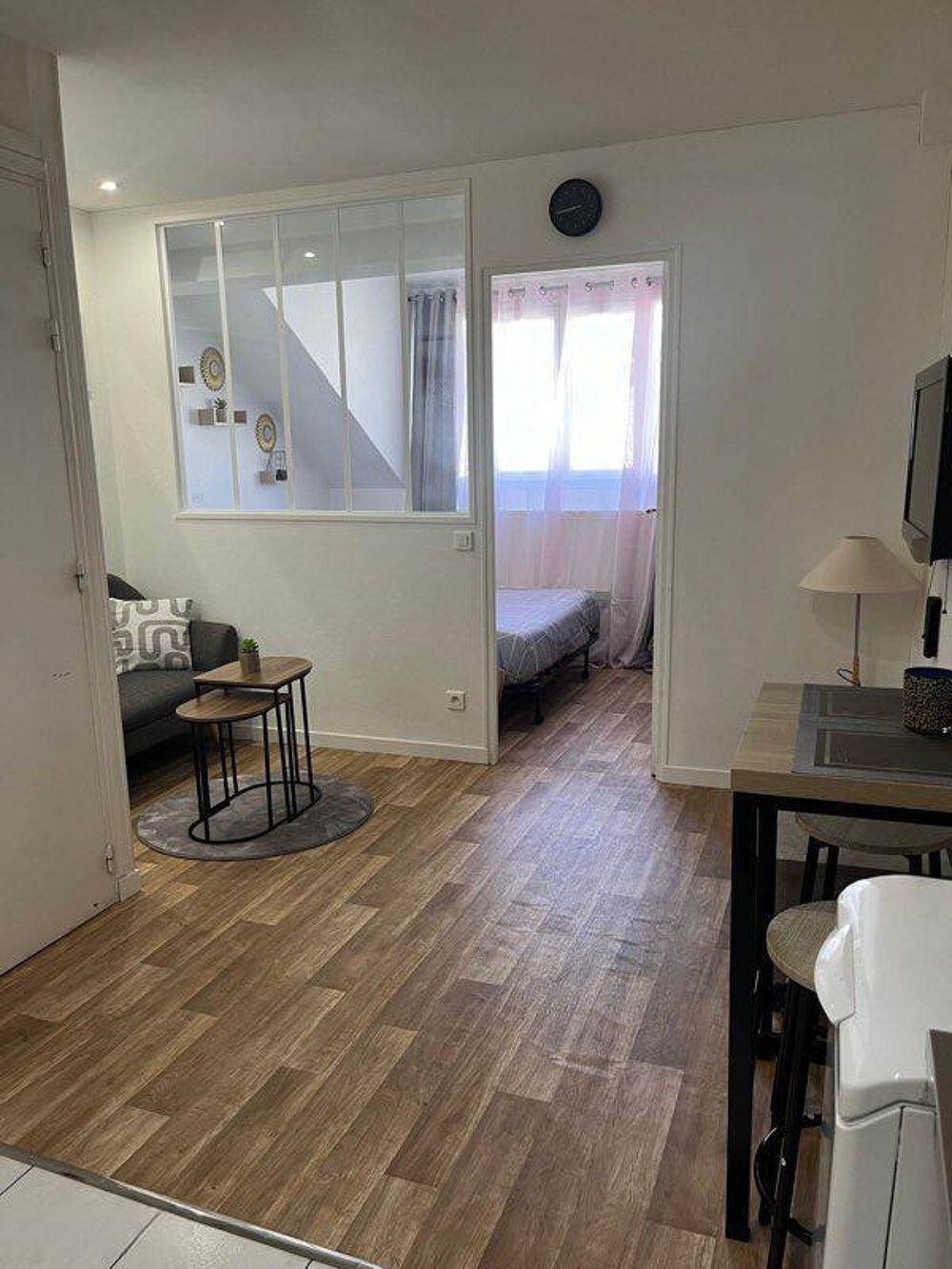 Location Appartement Appartement meublé T2 Paris 10ème Paris 10